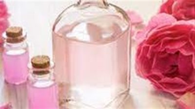 كيف يستخدم ماء الورد