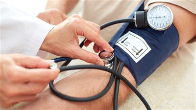 4 نصائح لا تقدر بثمن للحماية من ارتفاع ضغط الډم